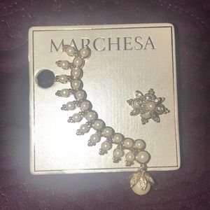 New machesa ear crawler and stud